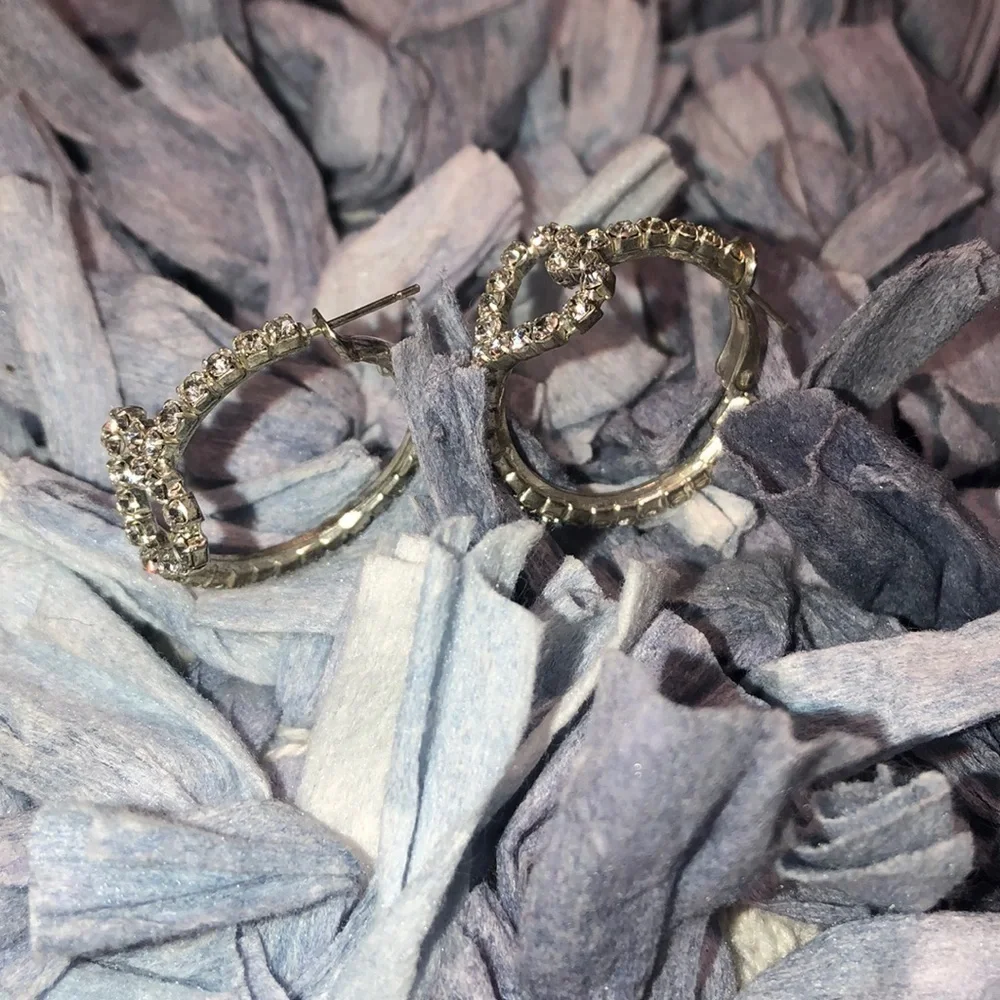 Heart shaped rhinestone earrings